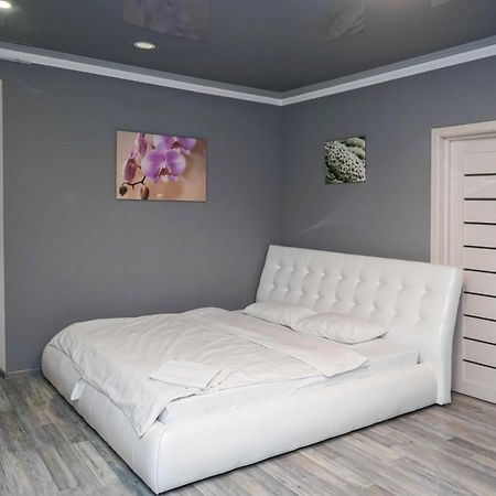 Cozy Apartment In A New Building Close To The Downtown Kijów Zewnętrze zdjęcie