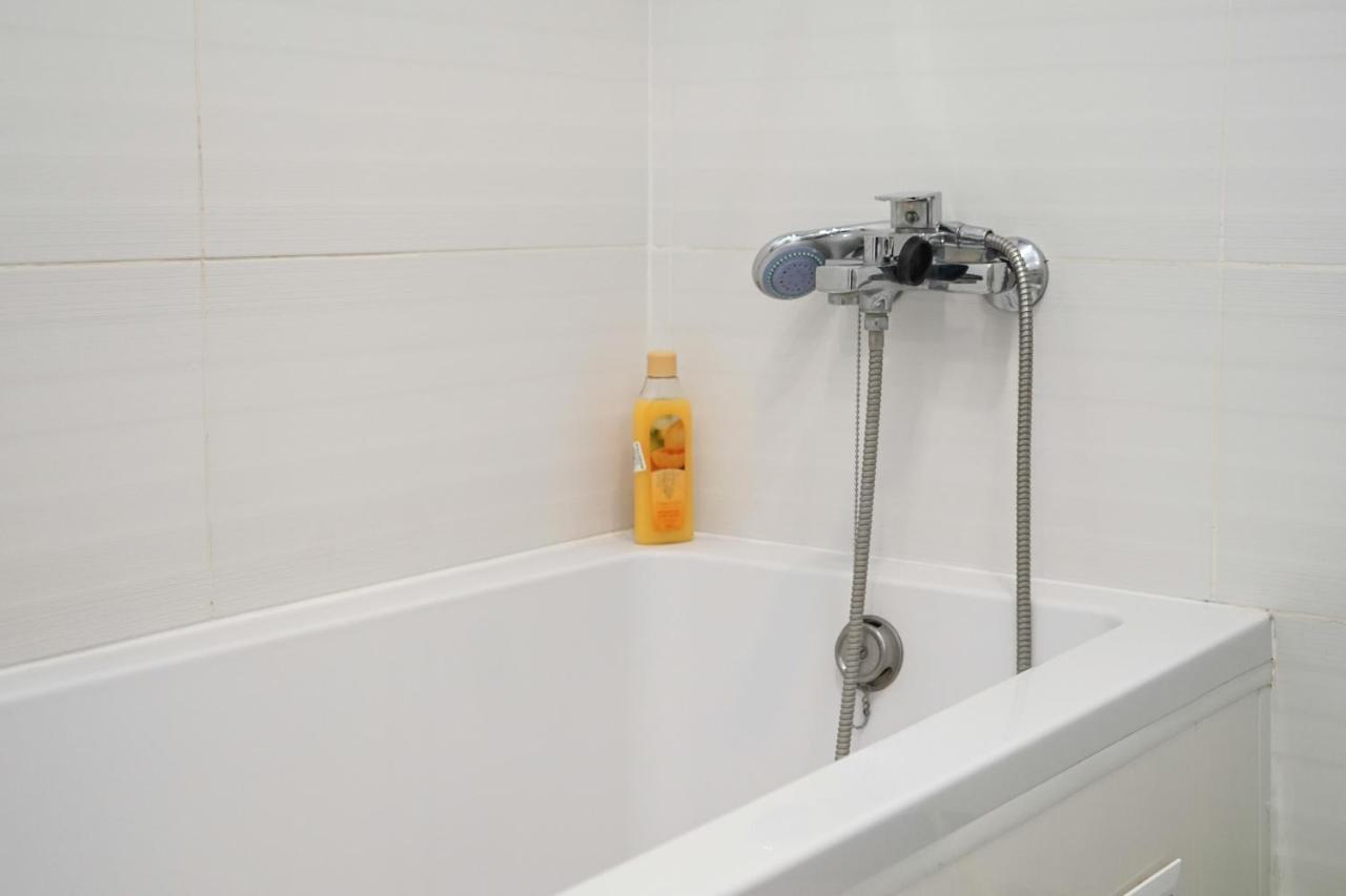 Cozy Apartment In A New Building Close To The Downtown Kijów Zewnętrze zdjęcie